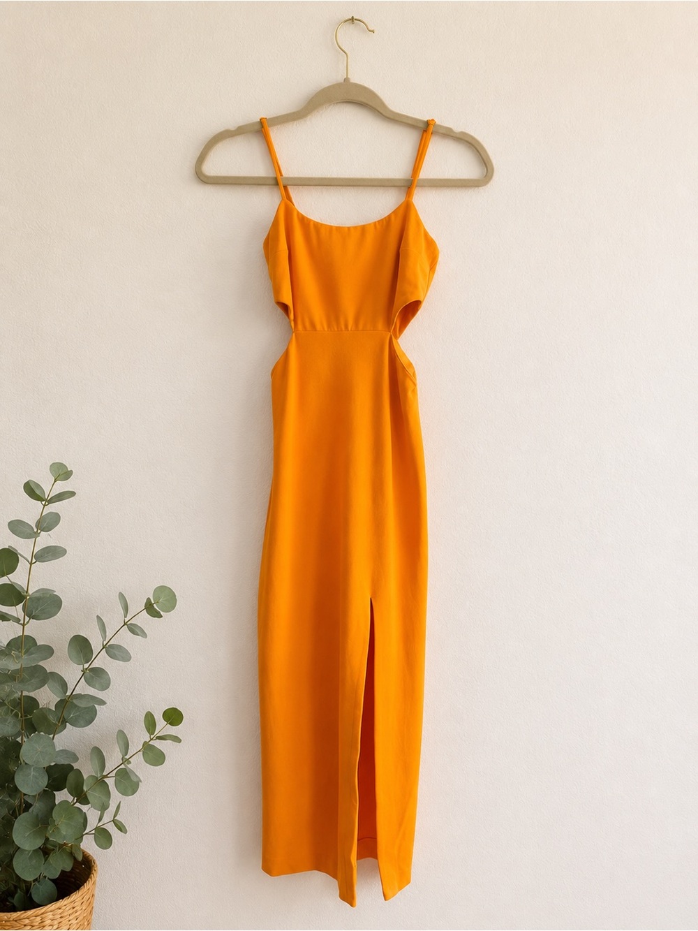 h:ours Hayden Cutout Midi Dress – Marigold/Canary Yellow – Like New